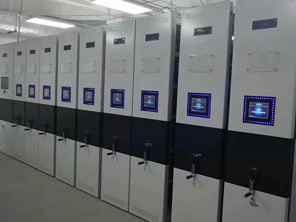 Intelligent dense rack case